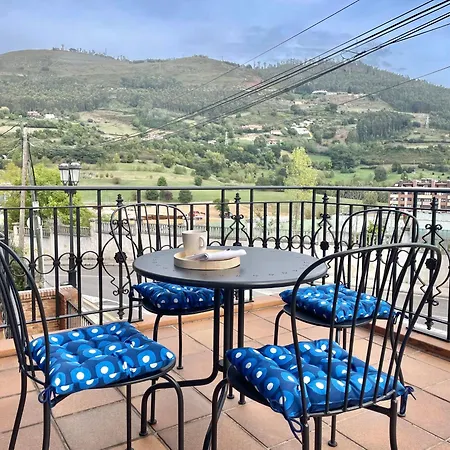 Сasa de vacaciones La Casa Azul Relax Y Naturaleza En Plena Ciudad *